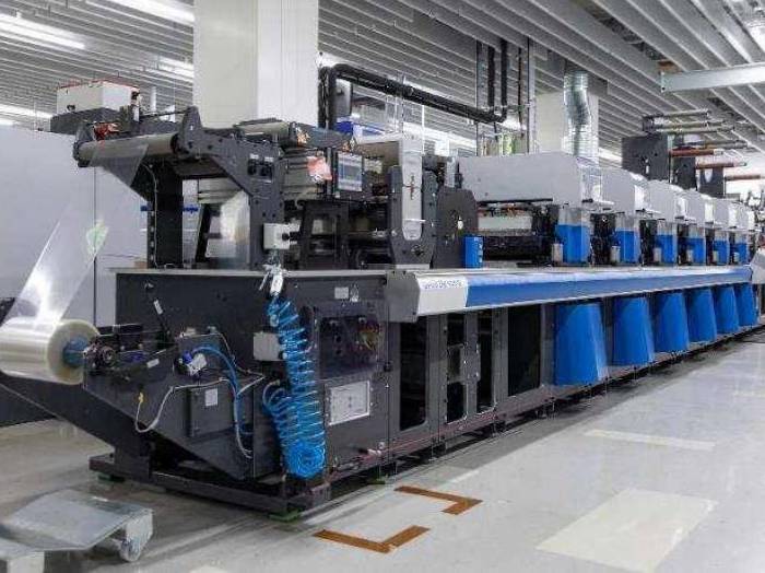 Como reducir tiempos de puesta a punto en flexografia con estandares operativos