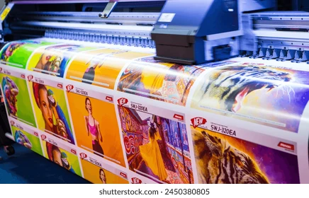 Collaborative Robotics for Flexo Setup and Changeover